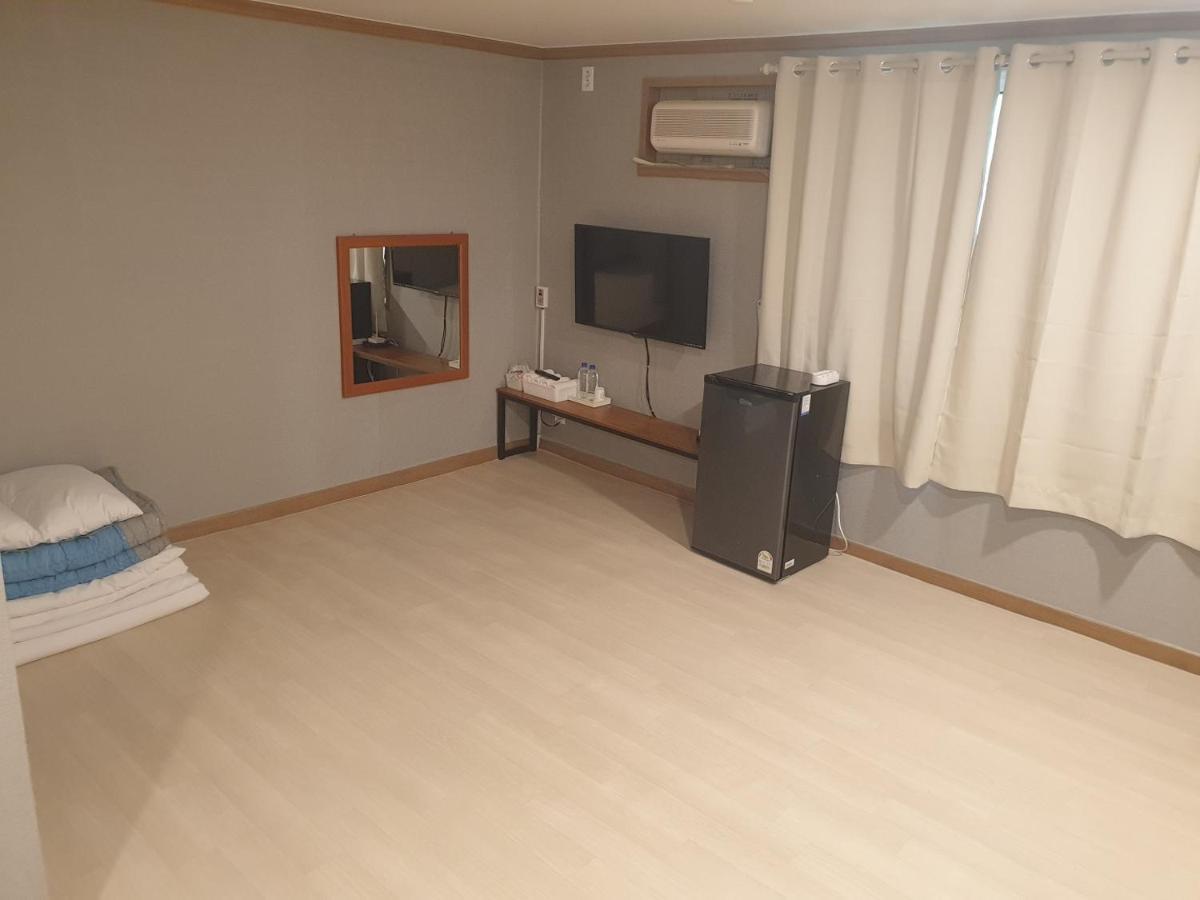 Seorak Hot Spring Mammoth Resotel Sokcho Ngoại thất bức ảnh
