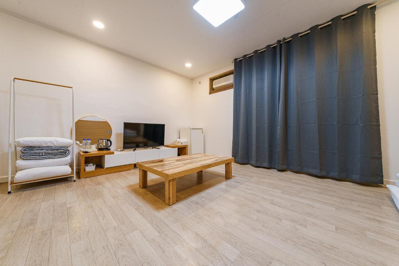 Seorak Hot Spring Mammoth Resotel Sokcho Ngoại thất bức ảnh