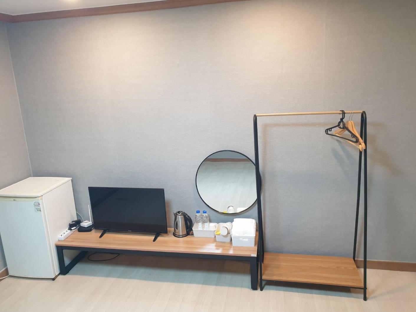 Seorak Hot Spring Mammoth Resotel Sokcho Ngoại thất bức ảnh