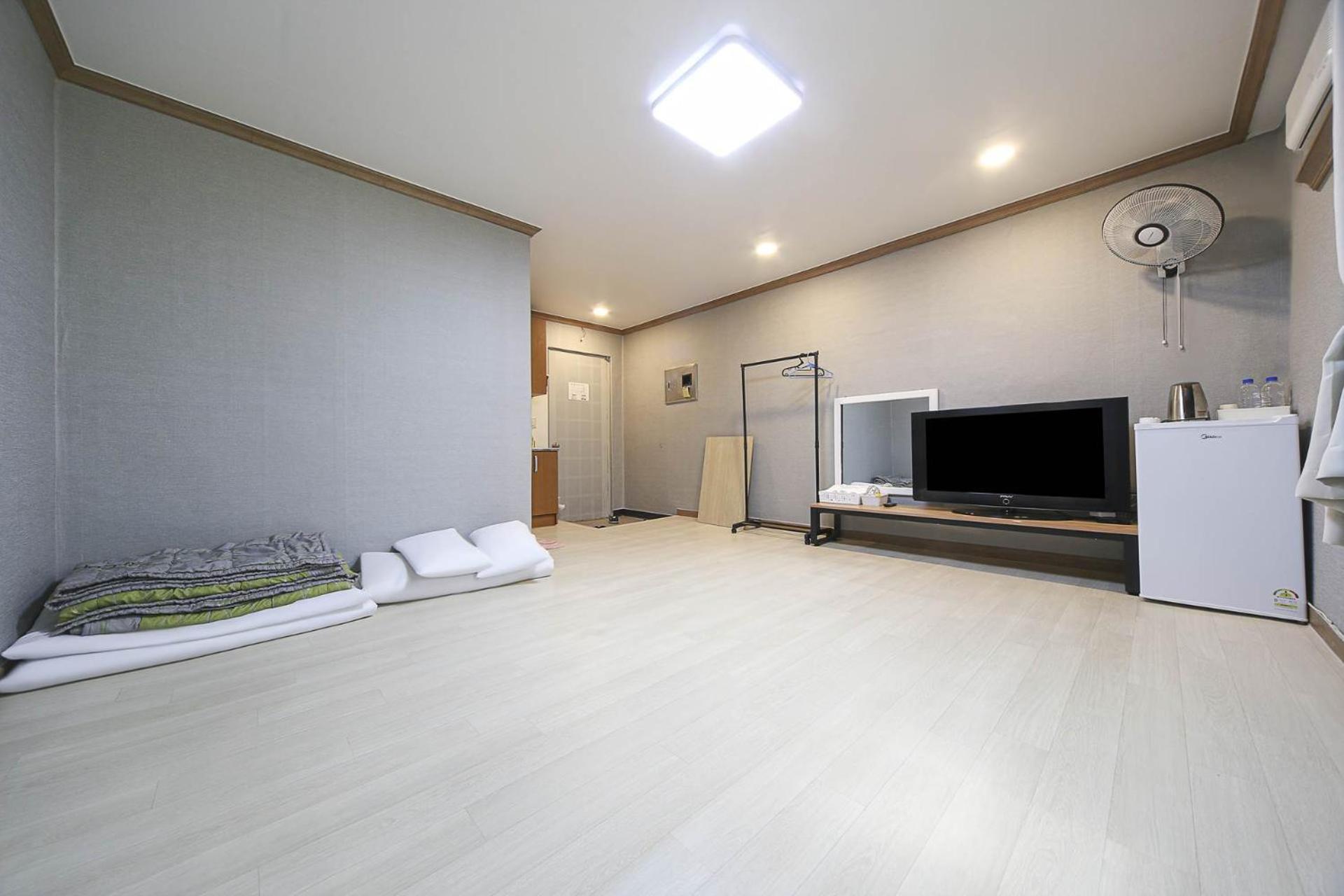 Seorak Hot Spring Mammoth Resotel Sokcho Ngoại thất bức ảnh