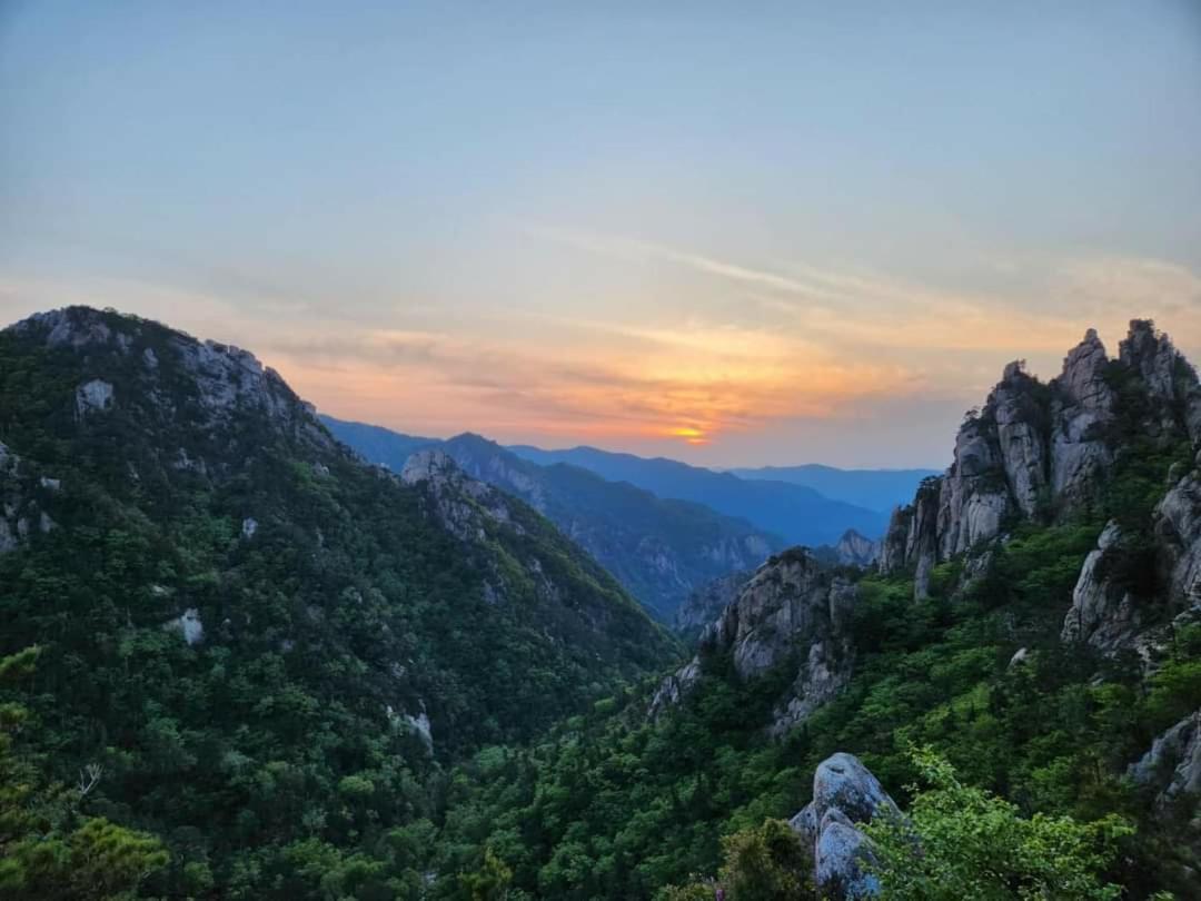 Seorak Hot Spring Mammoth Resotel Sokcho Ngoại thất bức ảnh